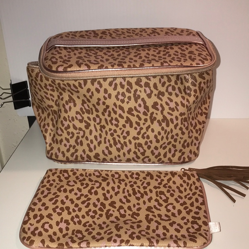 Ipsy Leopard Print Women's Bag Set New